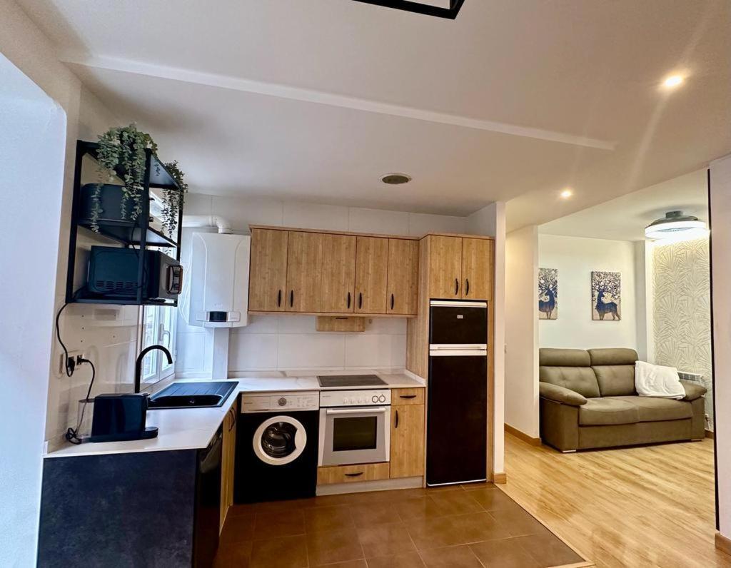 Ferienwohnung La Isla De Perez Galdos Logroño Exterior foto